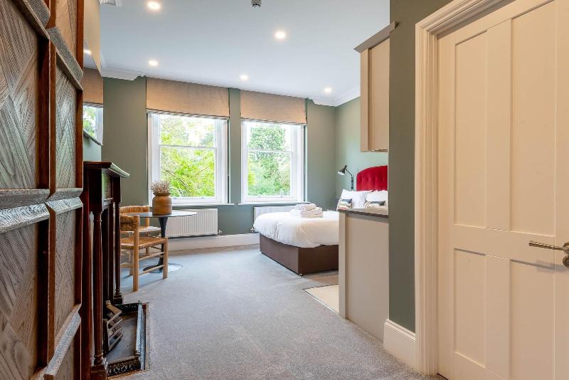 Old Abbey House Hotel image