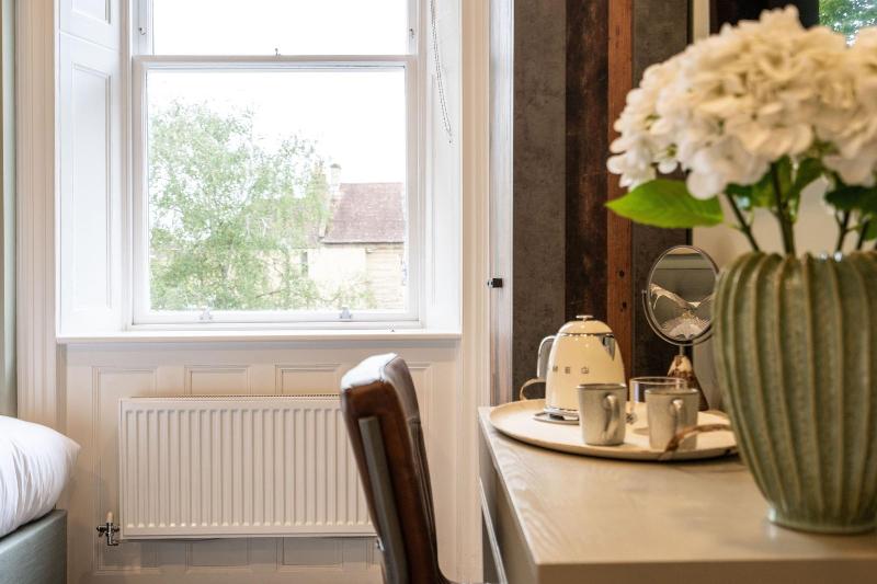 Old Abbey House Hotel image