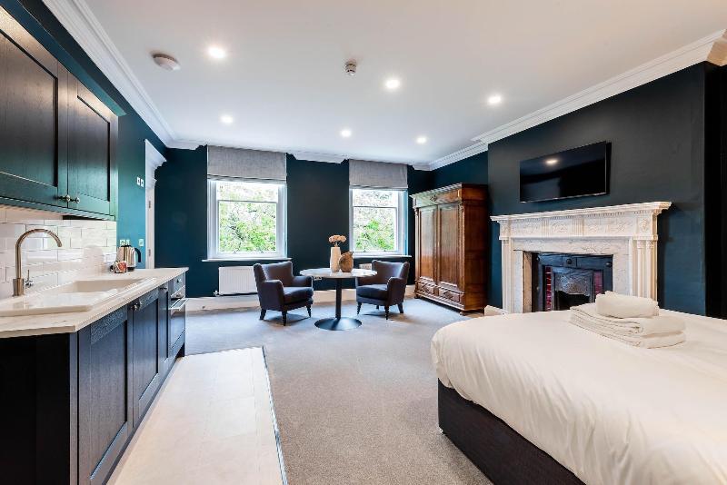Old Abbey House Hotel image