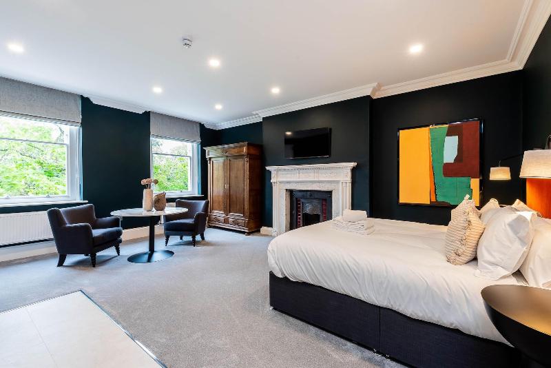 Old Abbey House Hotel image