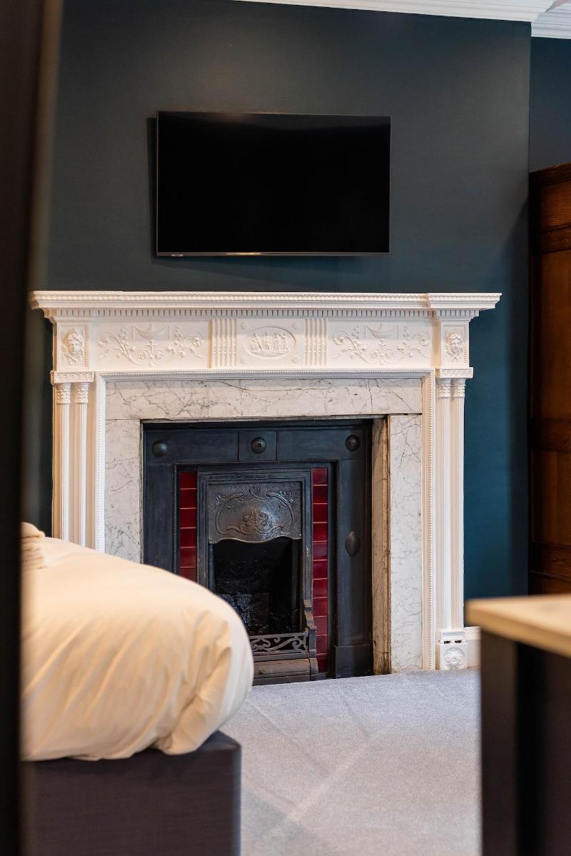 Old Abbey House Hotel image