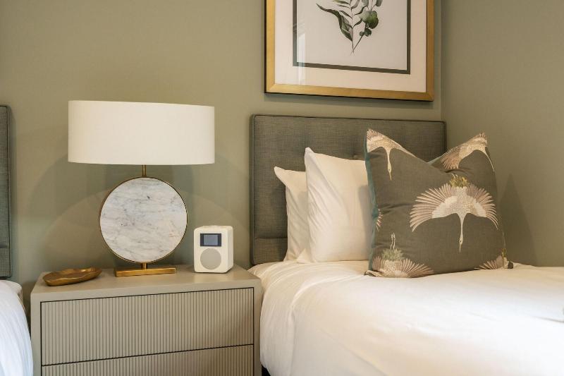 Old Abbey House Hotel image