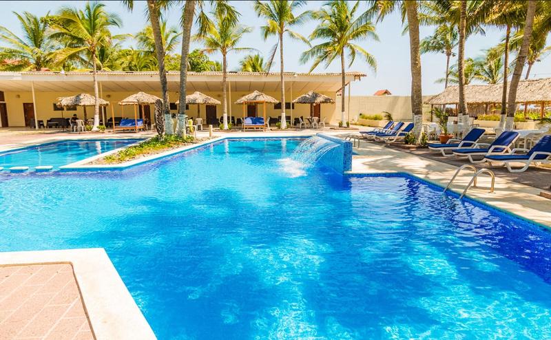 Izalco Hotel Beach Resort