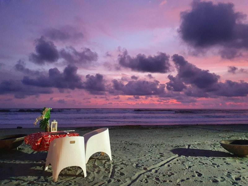 Izalco Hotel Beach Resort