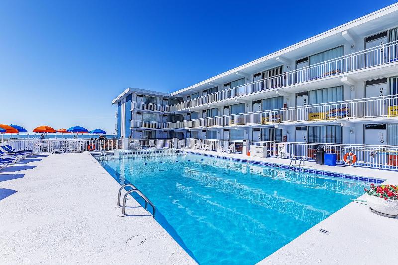 The Crusader Oceanfront Family Resort image