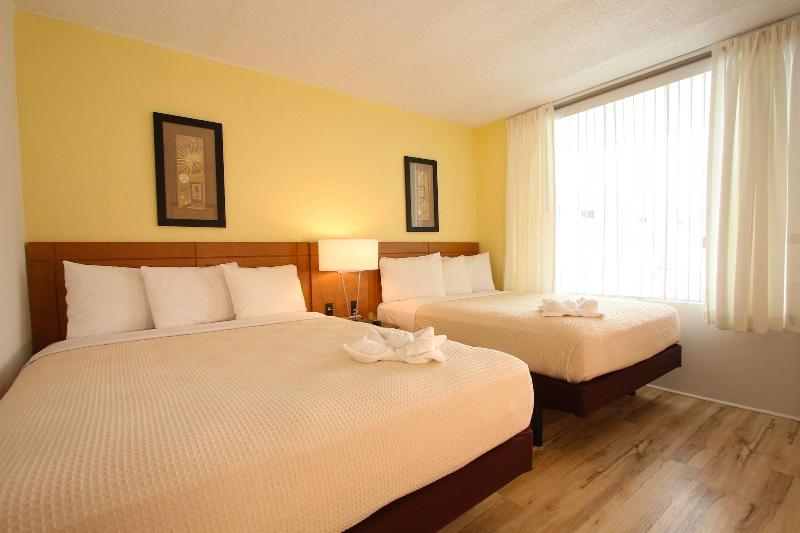 The Crusader Oceanfront Family Resort image