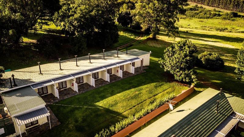 St Ives Lodge — general view
