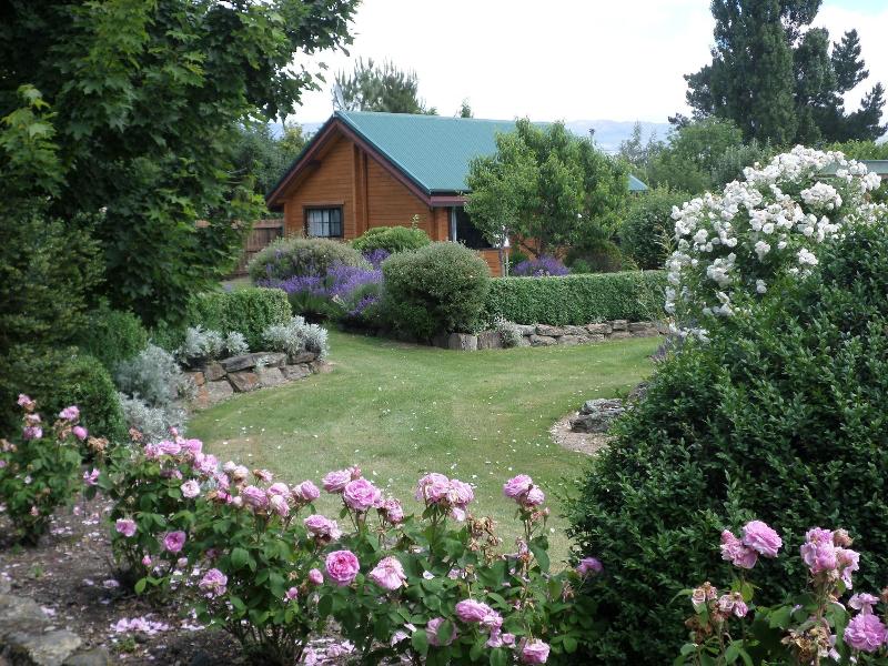 Mirabell Chalets image