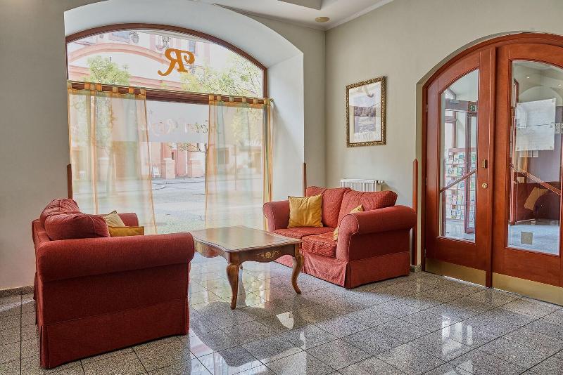 Hotel Royal image