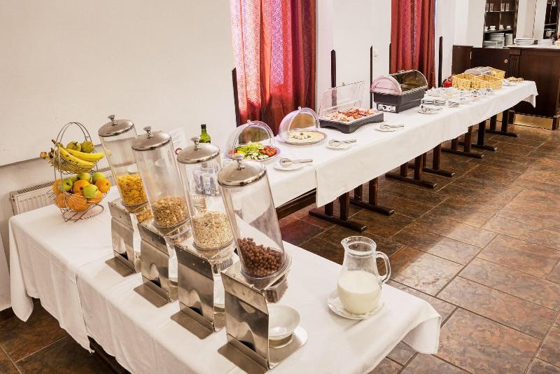Hotel Royal image