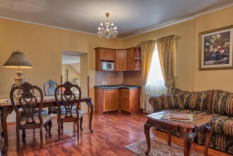 Hotel Royal image
