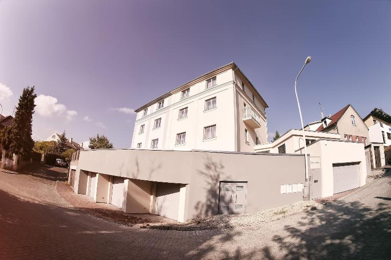 Villa Na Vinici image