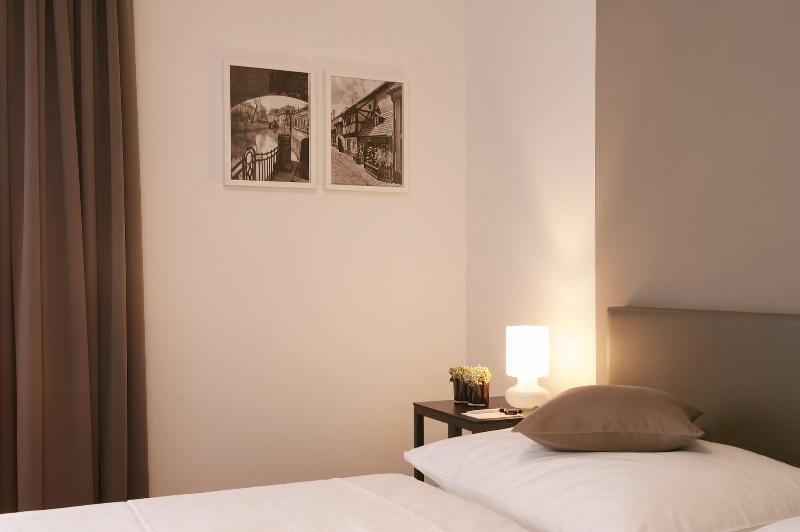 Villa Na Vinici image