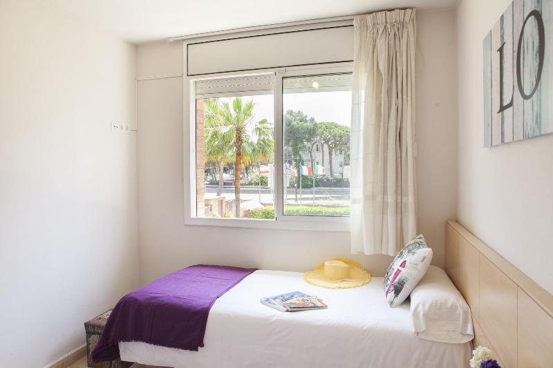 Velor Apartments image