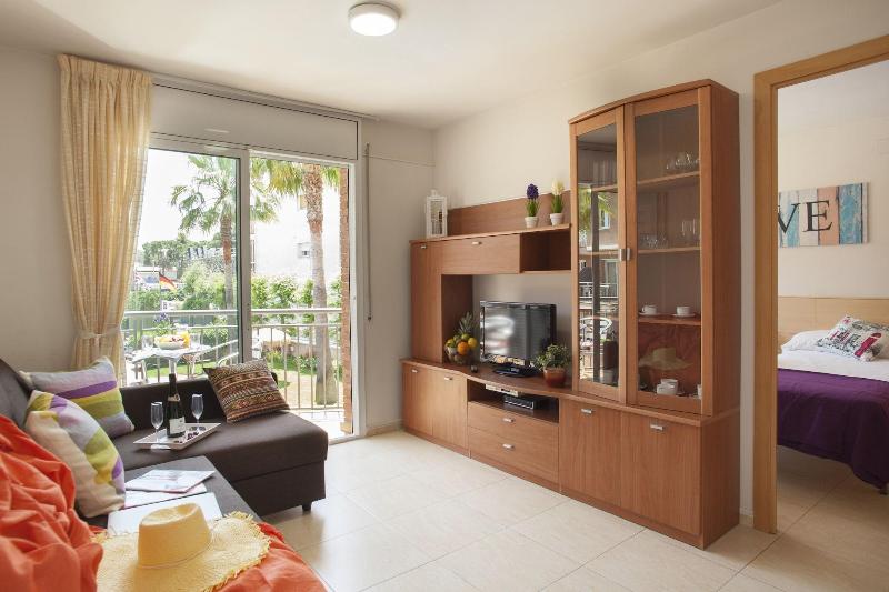 Velor Apartments image