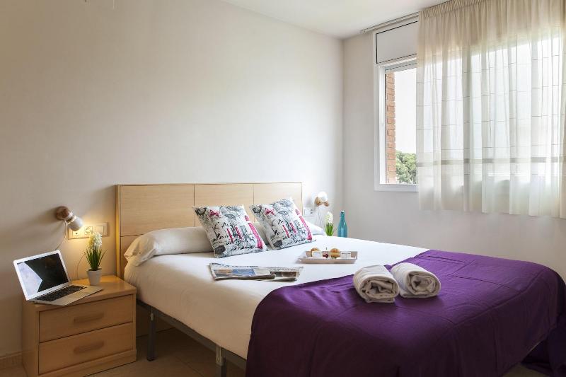 Velor Apartments image