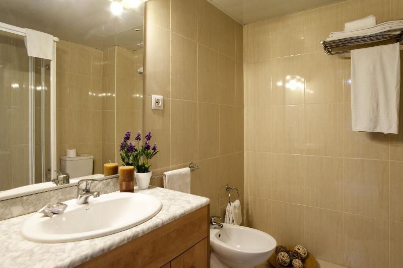 Velor Apartments image