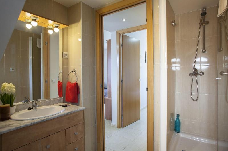 Velor Apartments image