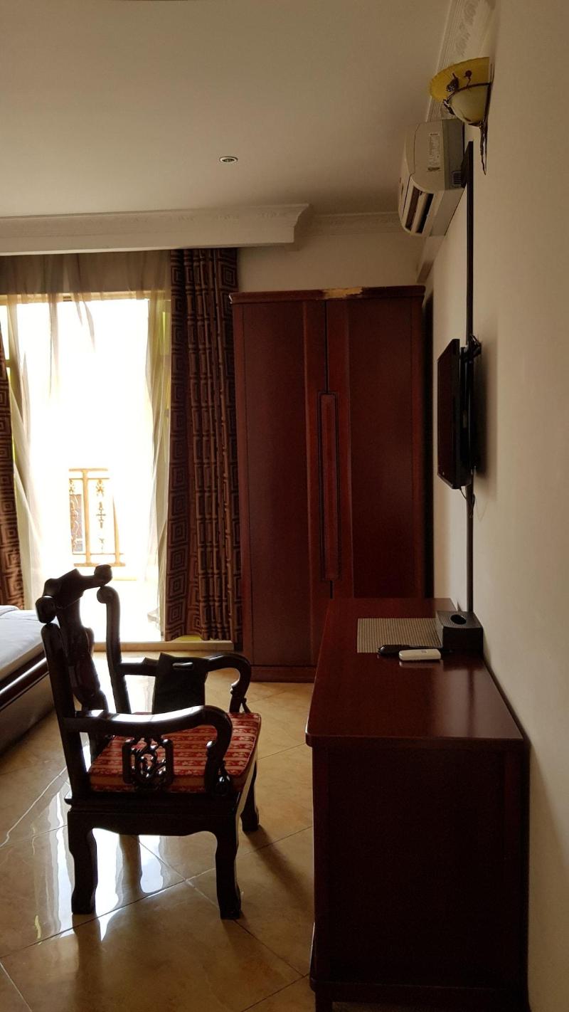 Biraj International Hotel image