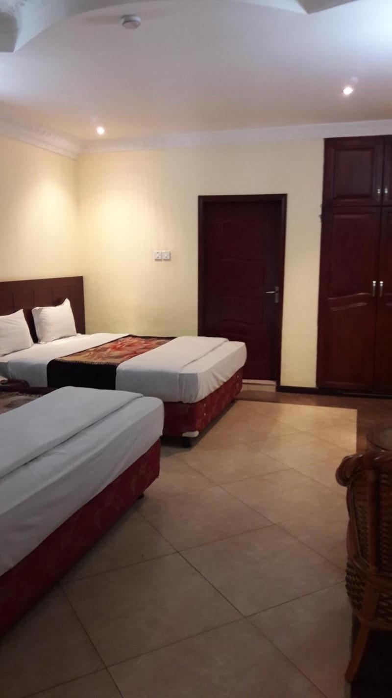 Biraj International Hotel image