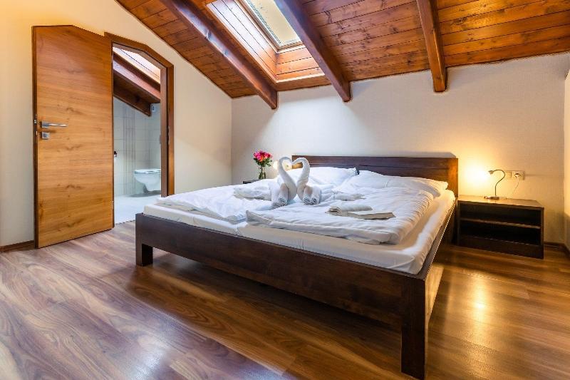 Villa Gardenia image