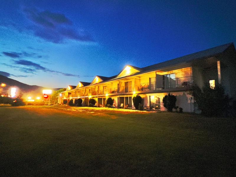Monashee Motel image