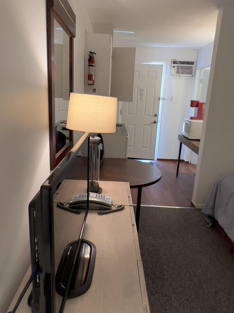 Monashee Motel image