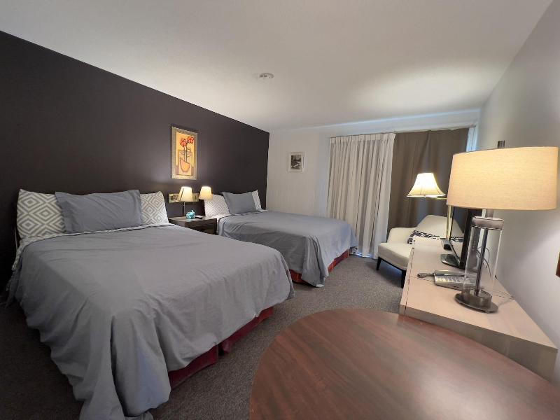 Monashee Motel image