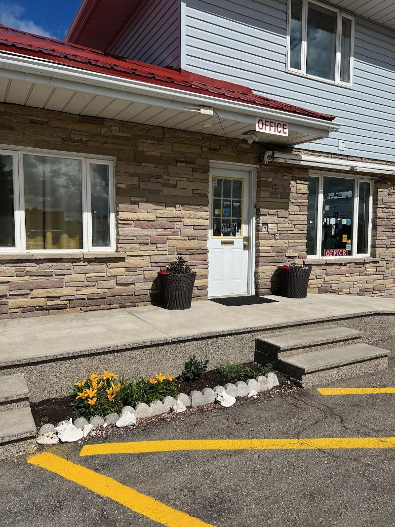 Tulip Motel image