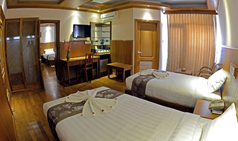 Hotel Sidney image