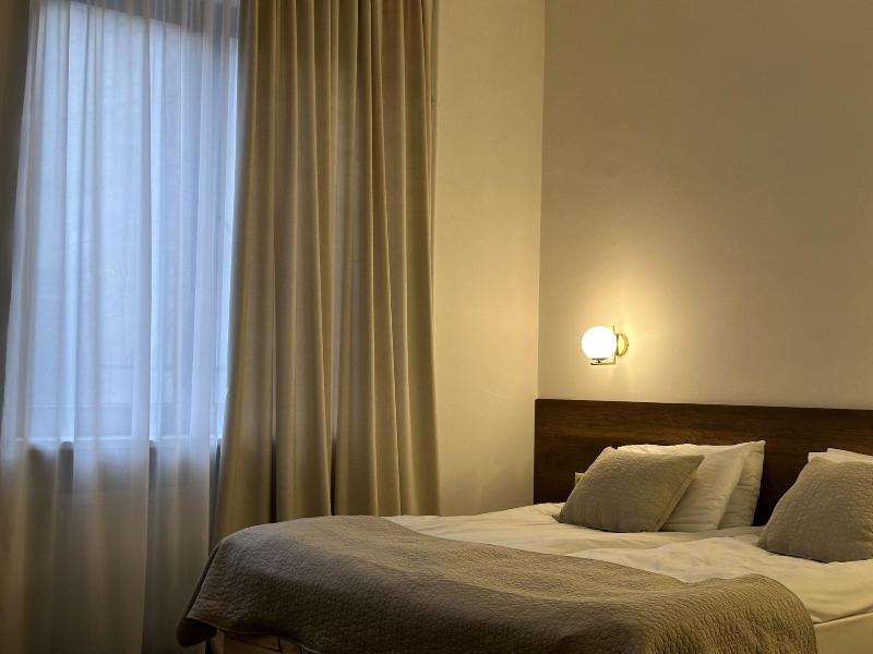Alliance Hotel image