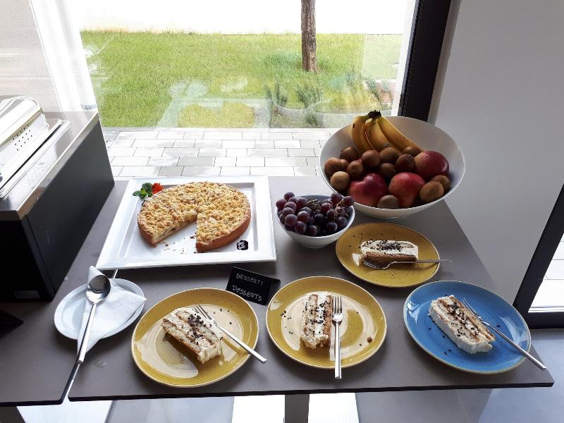 Villa Oliva image