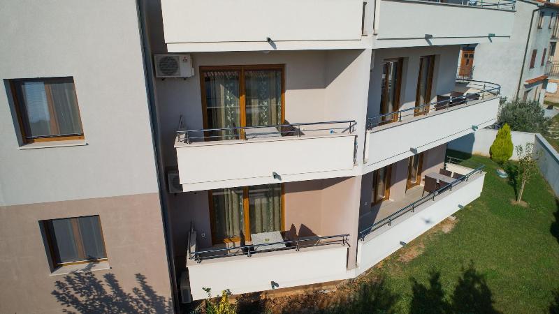 Villa Oliva image