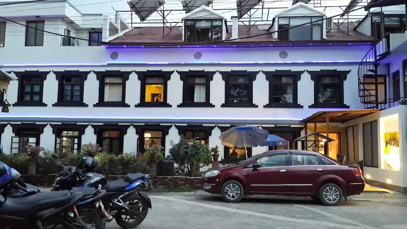 Hotel Heranya image