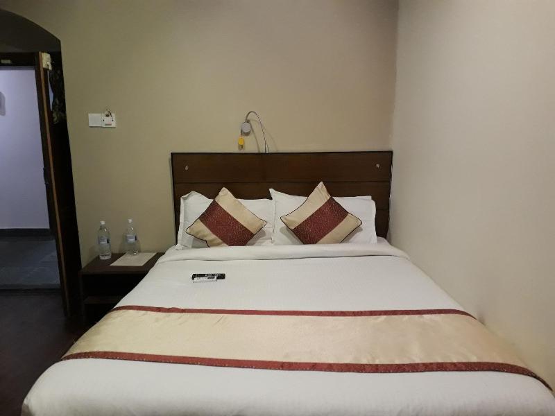 Hotel Heranya image