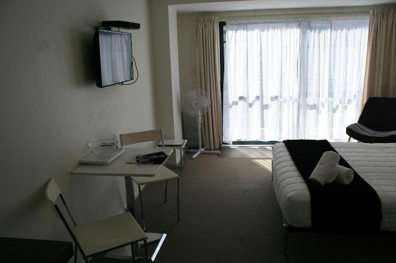 Atlas Suites And Apartments image