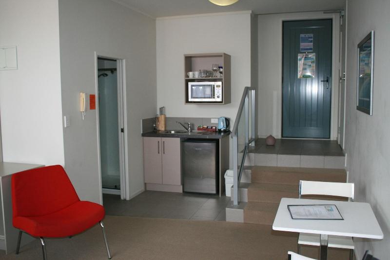 Atlas Suites And Apartments image