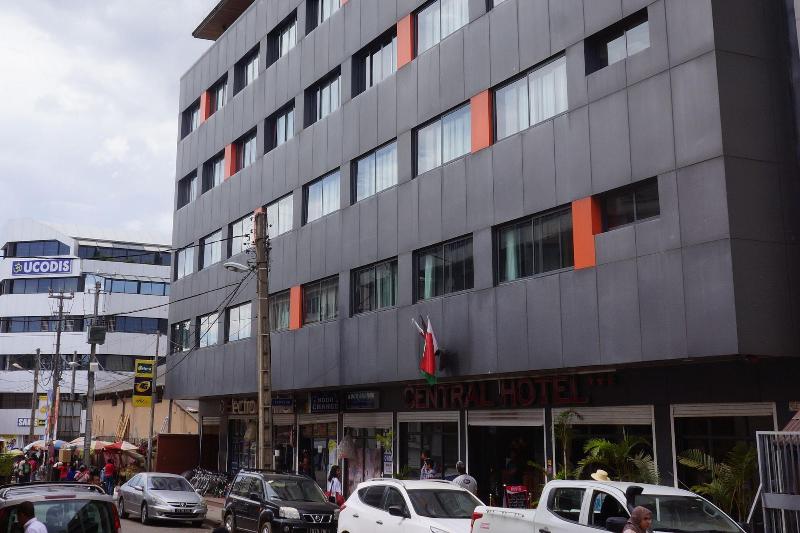 Central Hotel Tana image