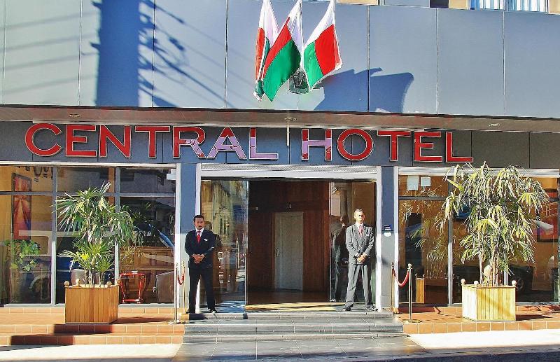 Central Hotel Tana image