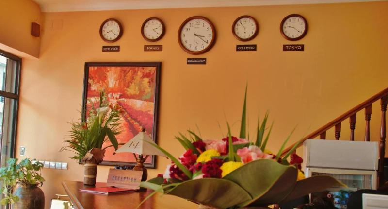 Central Hotel Tana image