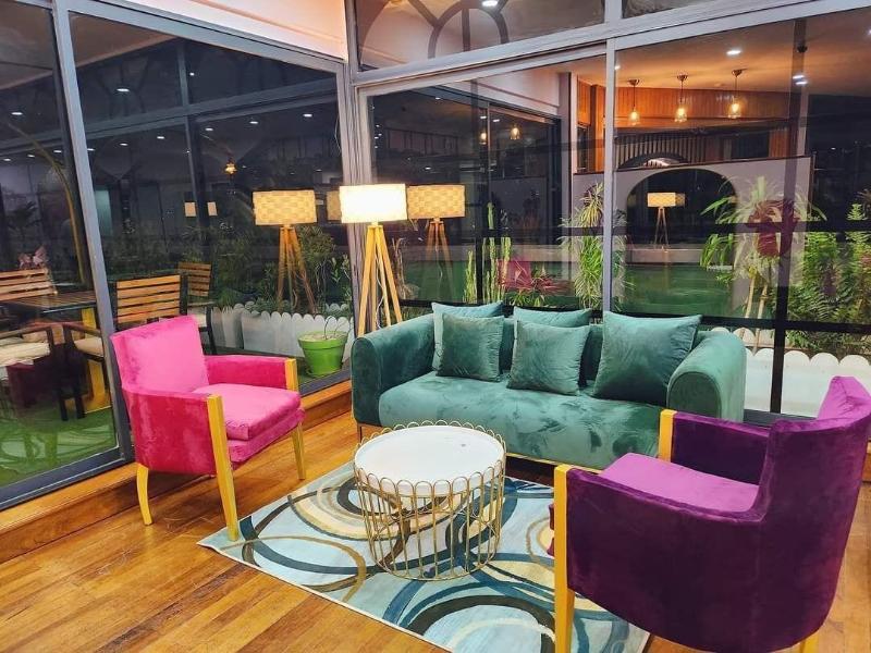 Central Hotel Tana image