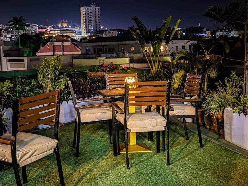 Central Hotel Tana image