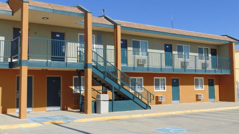 Corcoran Country Inn — general view