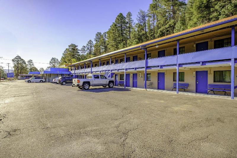 Budget Lodge Ruidoso image