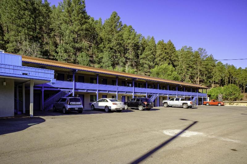 Budget Lodge Ruidoso image