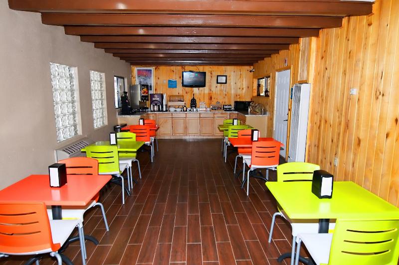 Budget Lodge Ruidoso image