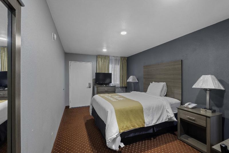 Budget Lodge Ruidoso image
