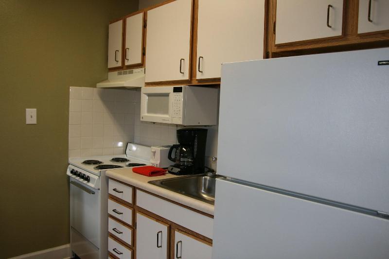 Affordable Suites Florence image