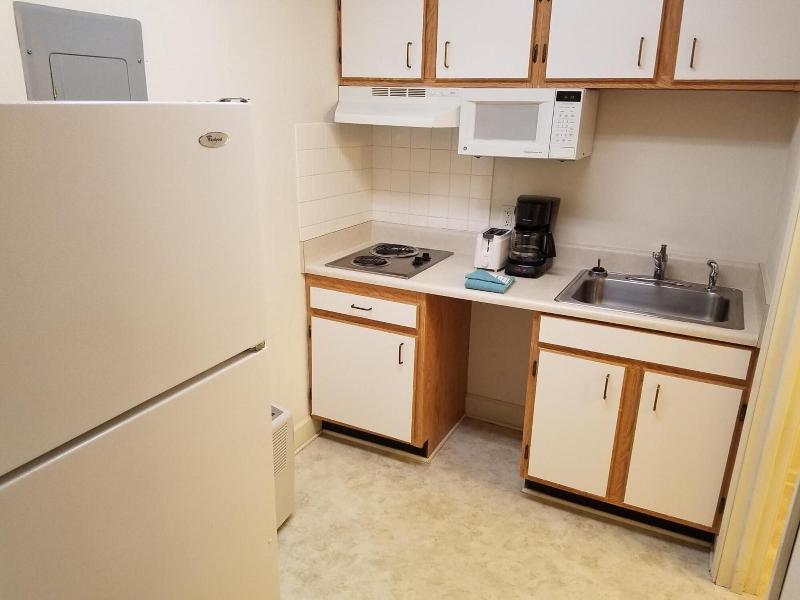 Affordable Suites Florence image