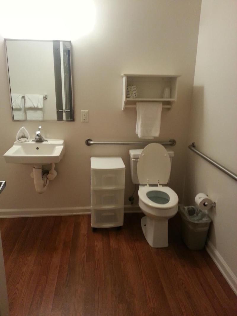 Affordable Suites Florence image